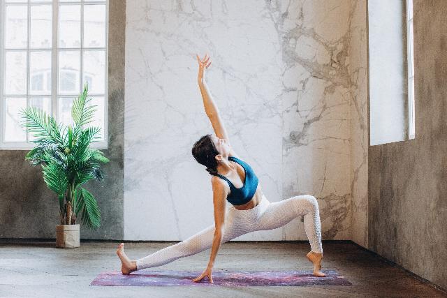 Hatha Yoga ve Zihinsel Konsantrasyon: Şimdi’yi Yaşamayı Öğrenin